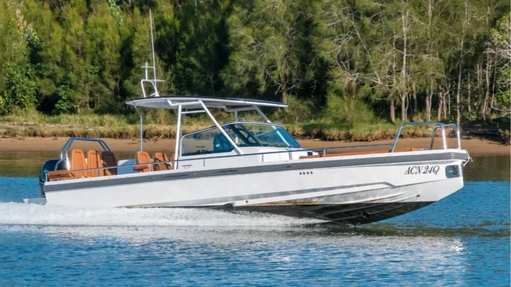Limo — 28ft Charter Phuket to Phang Nga Bay (Khao Phing Kan)