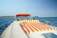  Phi Phi Islands (9h) | Peach