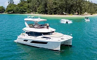 Sunshine — 44ft Aquila Charter Phuket to Phi Phi Leh