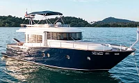 Maestro — 51ft Apreamare / Ferretti Charter Phuket to Phi Phi Leh
