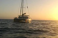  Phi Phi Islands (2days / 1 night) | Parrot