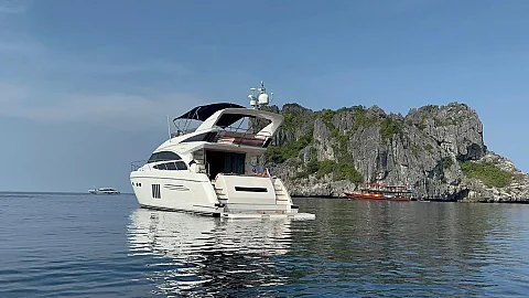  Luminar | 64ft Princess Yacht | Koh Samui