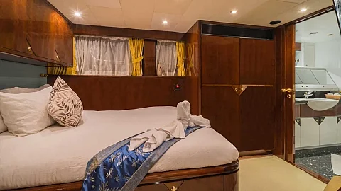  Piano | 112ft Heesen | Phuket