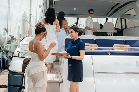  Bonnie | 58ft Princess Yacht | Phuket