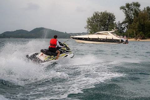  Bonnie | 58ft Princess Yacht | Phuket