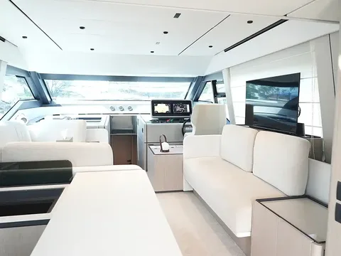  Crémant | 58ft Ferretti | Phuket