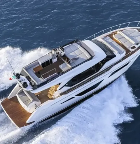  Crémant | 58ft Ferretti | Phuket