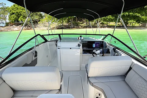  Grand prix | 27ft Sea Ray | Phuket