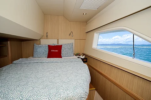  Sunshine | 44ft Aquila | Phuket