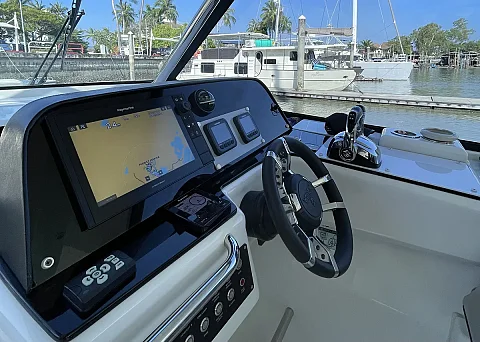  Fly | 36ft Aquila | Phuket