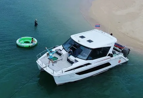  Flyer | 36ft Aquila | Krabi