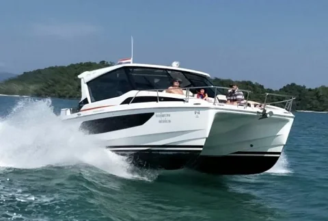  Flyer | 36ft Aquila | Krabi