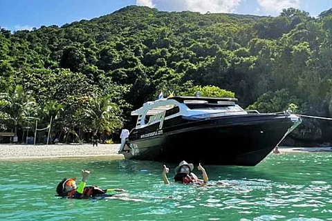  Khanom Pink Dolphin Watching (8h) | Ocean Flea